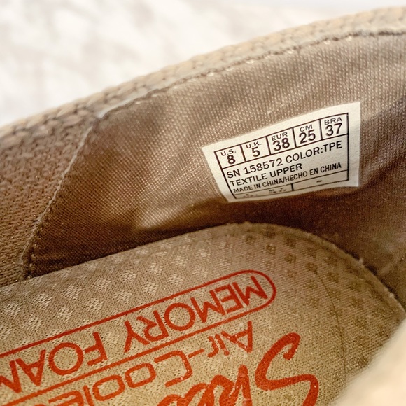 New Women’s Ballerina Flats - Picture 2 of 5